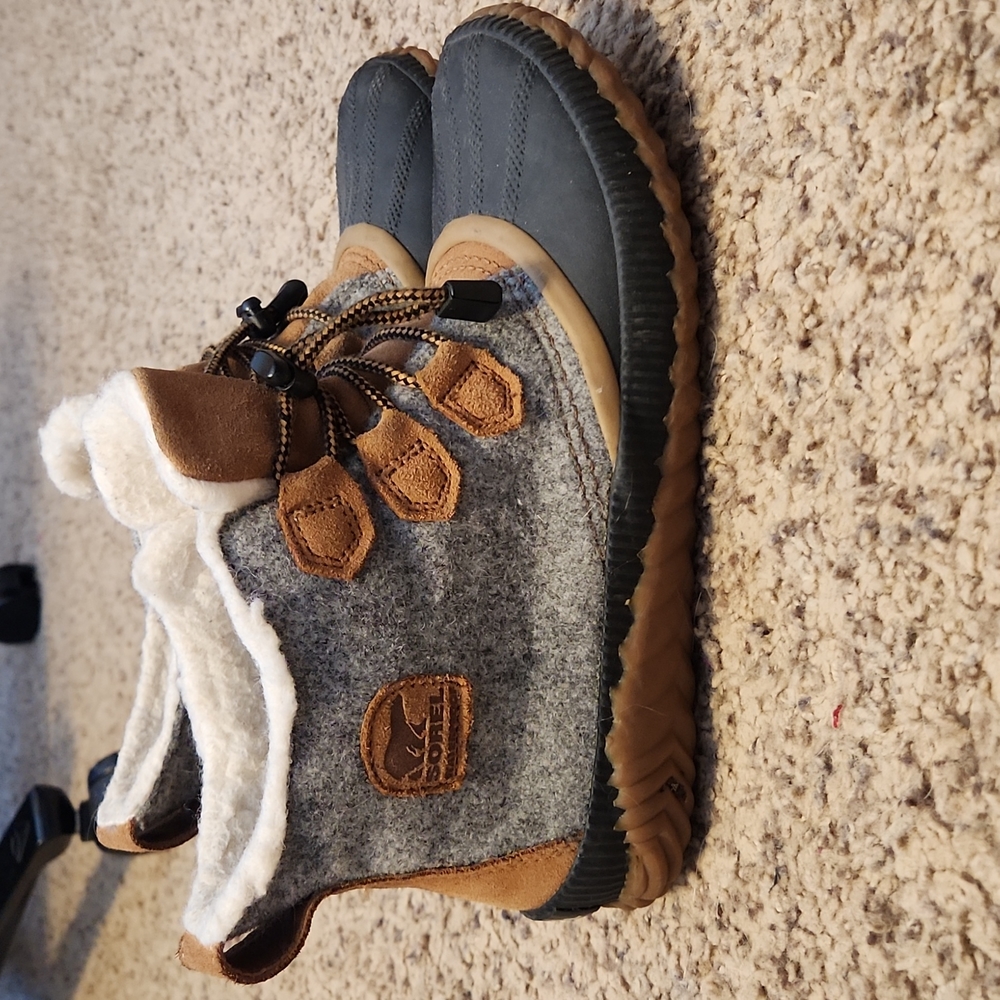 Sorel ankle boots